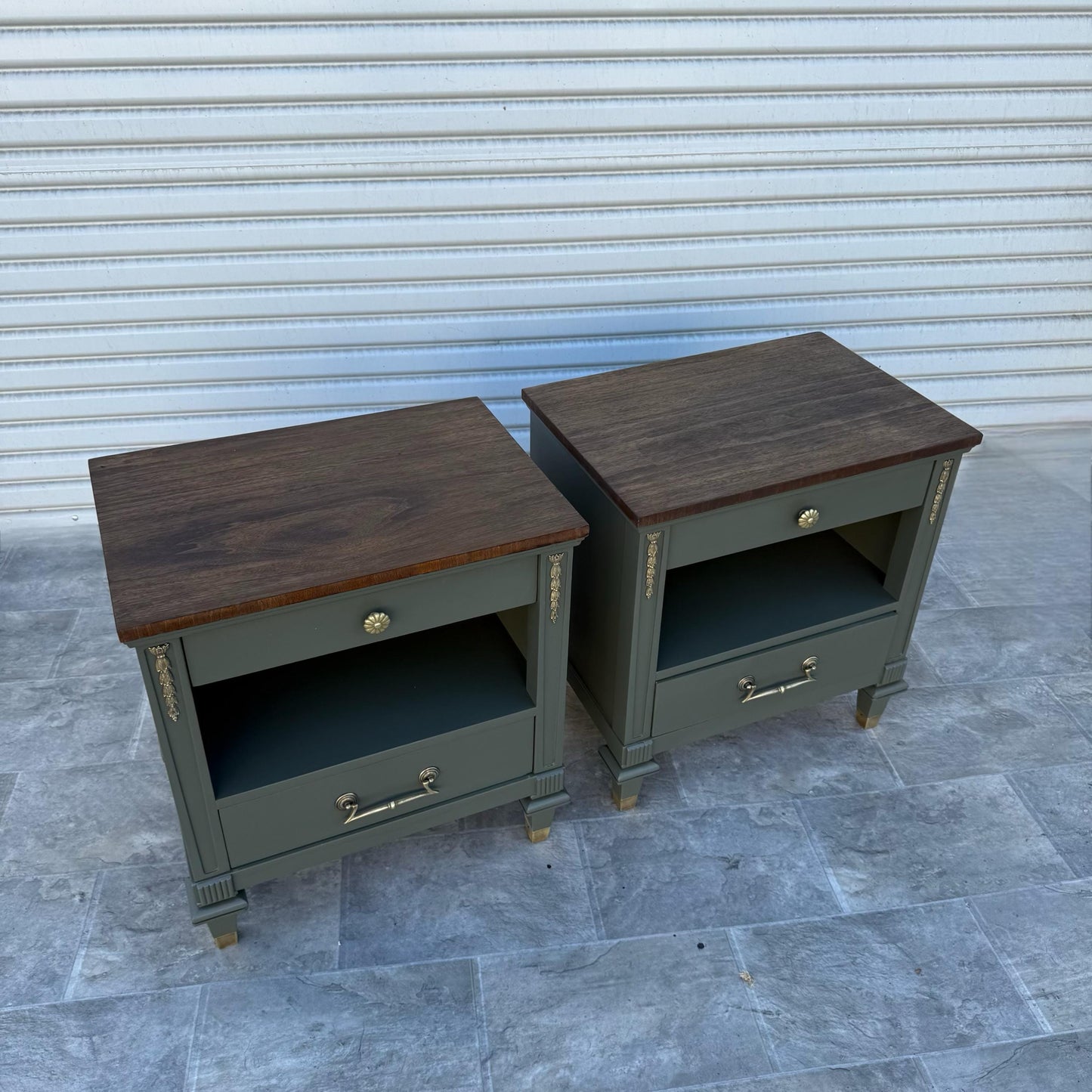Sold Sold Sold * Do Not Purchase ** Modern Mid Century MCM French Deep Green Solid Wood set of 2 Night Stands End Table Side