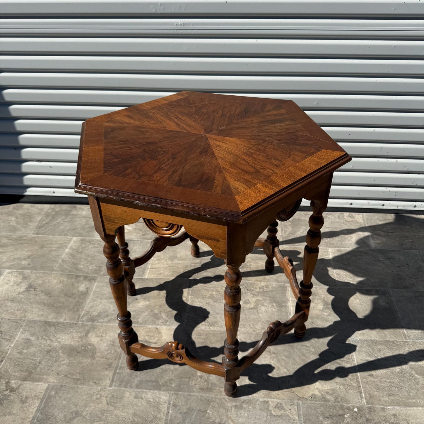 Restore/Paint Customize ** FREE SHIPPING *** Vintage Antique 1920 Walnut wood Octagon Carved Center Side Table