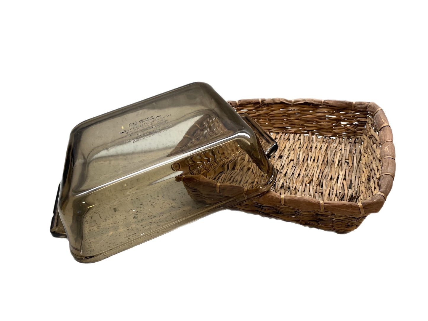 Anchor 1035 Amber Square baking dish 2 qt wicker basket vintage
