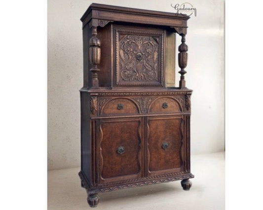 Antique Revival Jacobean Oak Vintage 1920 Gothic Victorian Hutch China Cabinet Thomasville