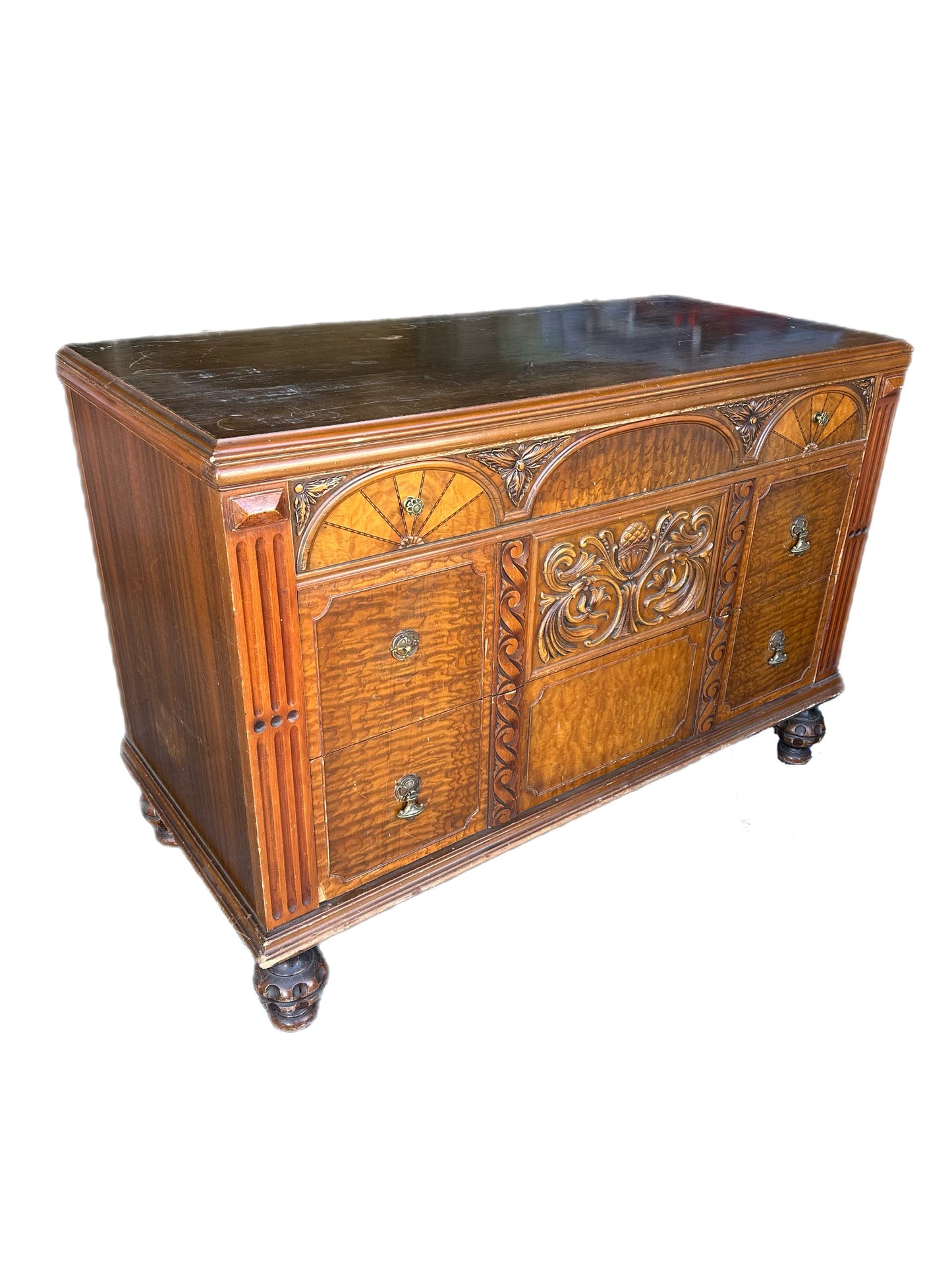 RESTORE/ PAINT ** 1920's Vintage Solid Wood Gothic Ornate Antique Dresser Cabinet Chest of drawers vanity bureau