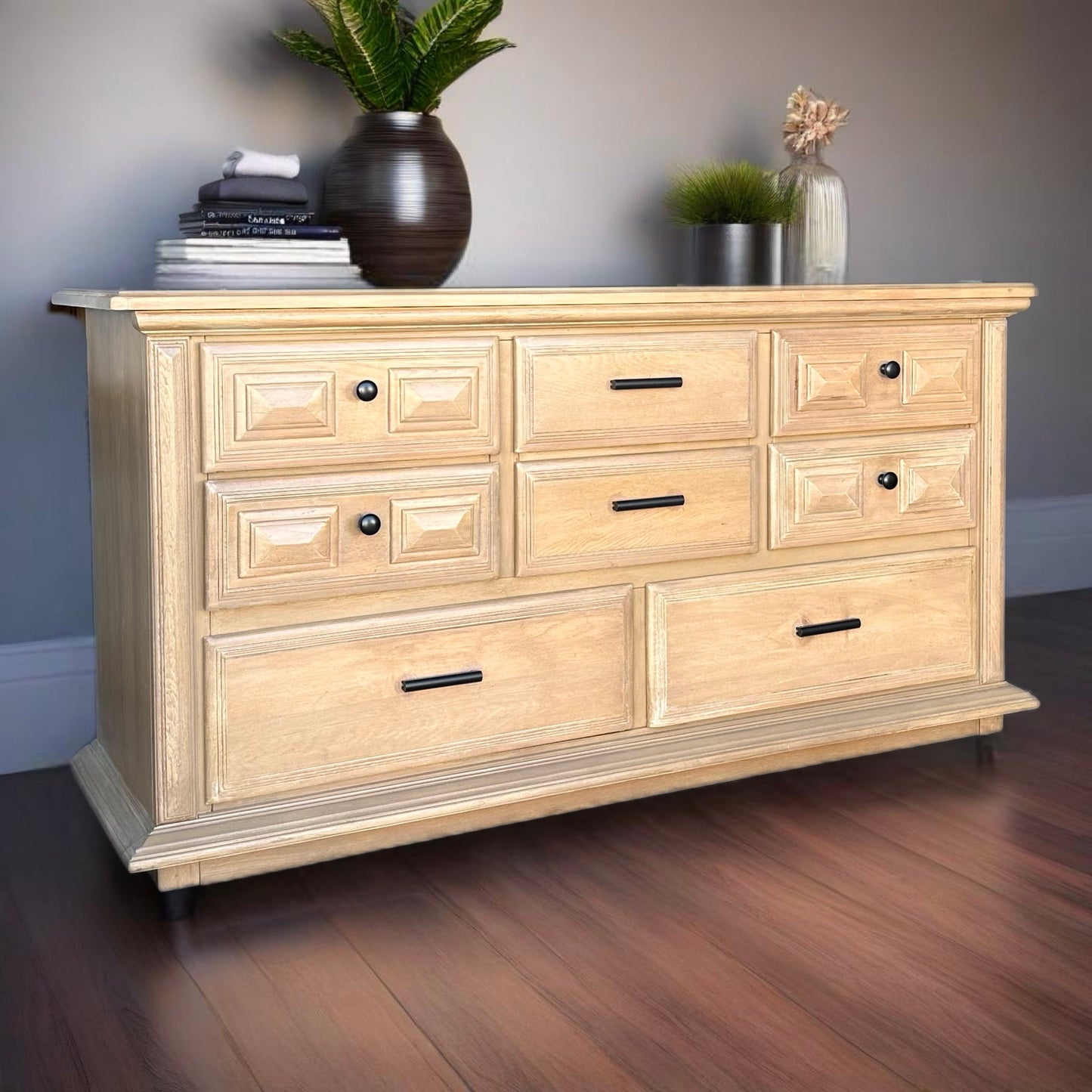 FREE SHIPPING ** Vintage Natural Solid Wood Long 8 Drawer Dresser Tv Stand Accent Entry Piece