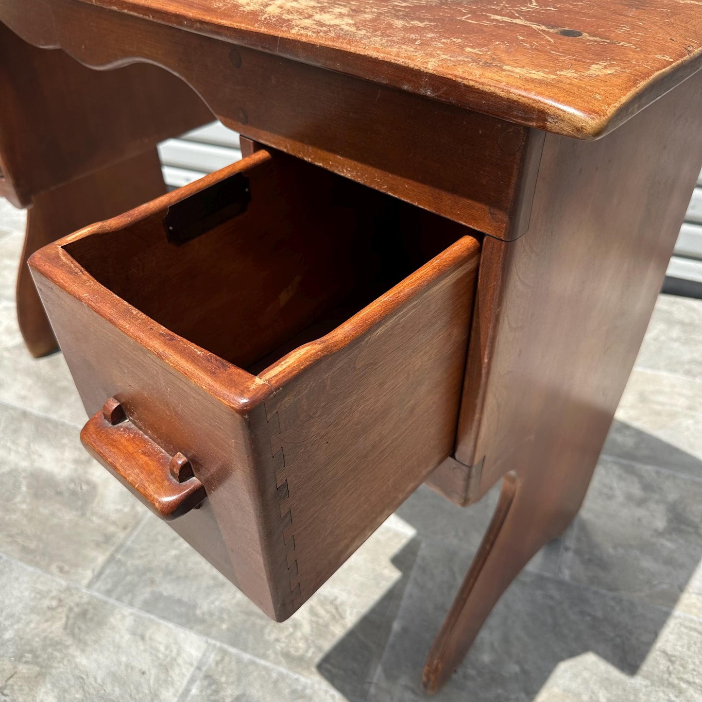 Restore/Paint ** Customize - Solid Maple Wood Antique Vintage Cushman Colonial Creation 5-63 Modern Mid Century Style Entry table Desk
