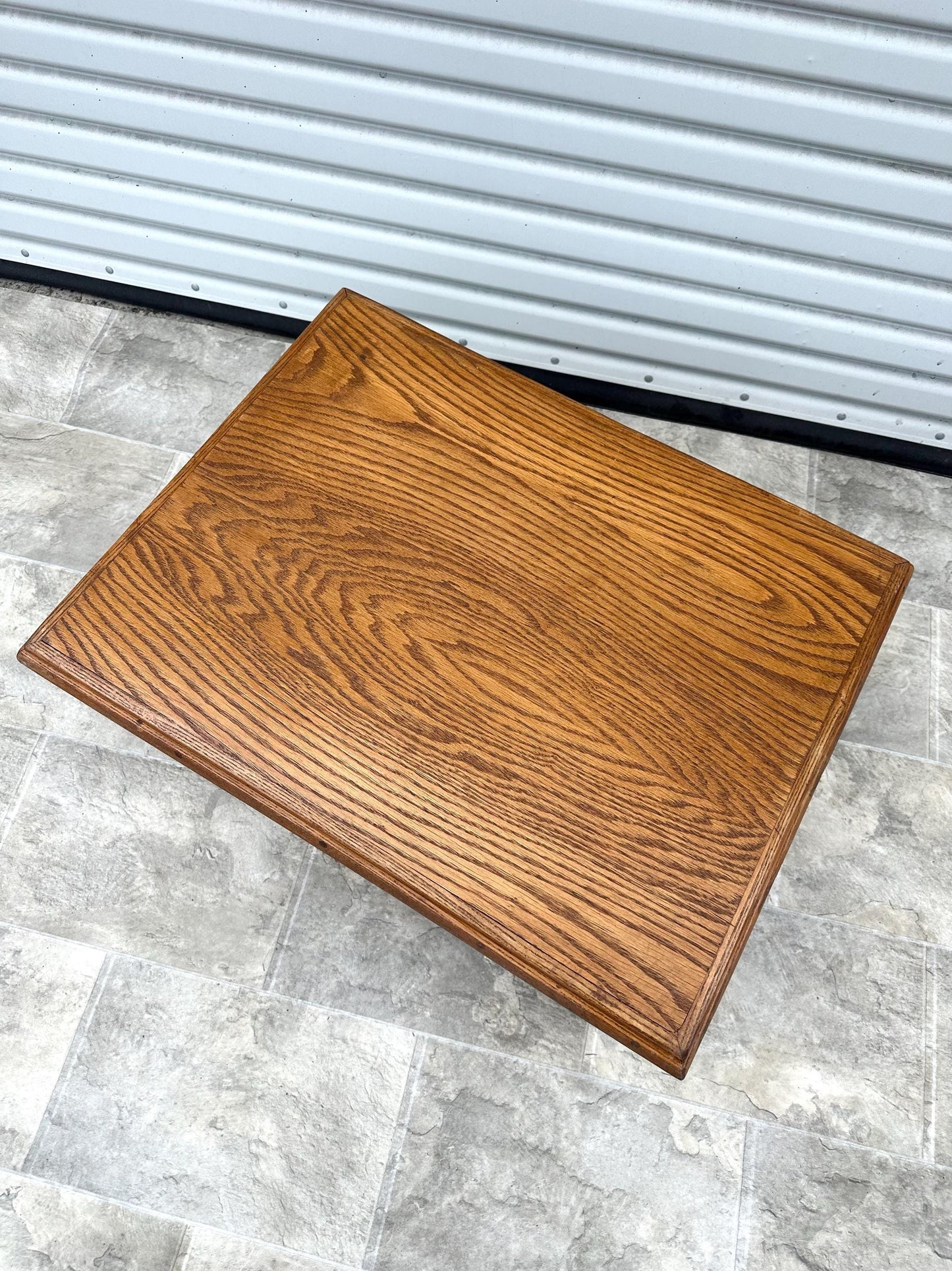 FREE SHIPPING ** Solid Wood Mid Century Modern MCM Vintage Antique Gold Tapered Legs Small Coffee Table Side table Accent Table