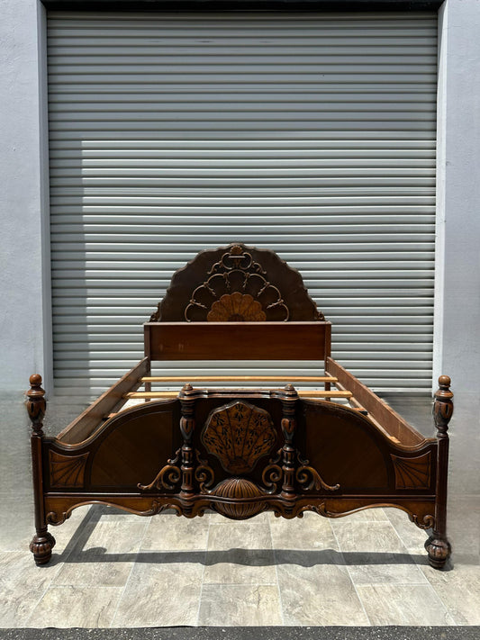 Restore/Paint ** CUSTOMIZE European Vintage Antique Solid Walnut Wood Full Size Bedframe Bed Gothic Headboard Footboard Vintage Bed