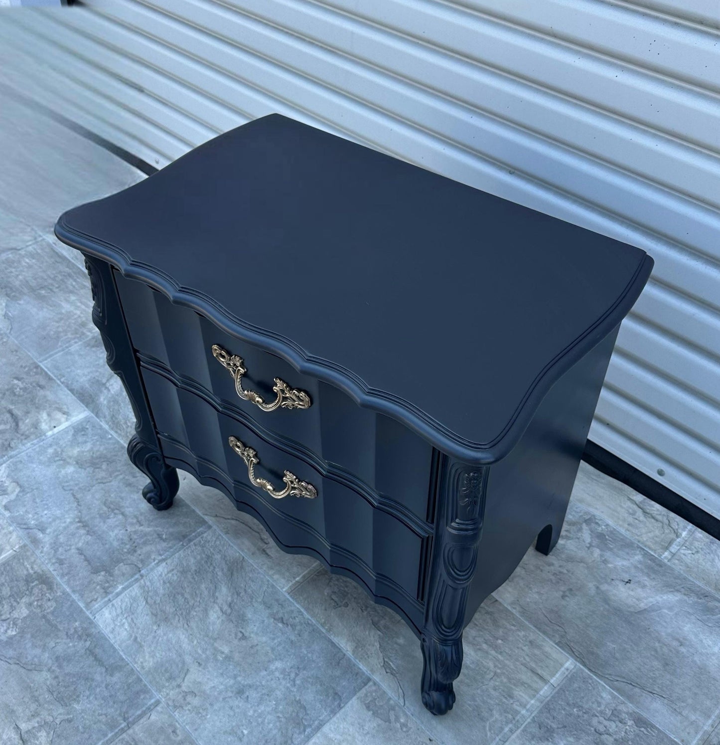 FREE SHIPPING ** French Serpentine Vintage Hollywood Navy Blue Black Glam French Provincial Boudoir End Table Night Stand Shabby Chic