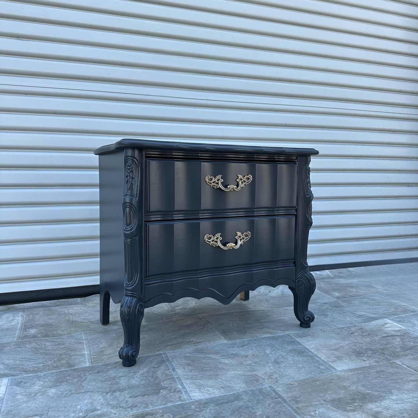 FREE SHIPPING ** French Serpentine Vintage Hollywood Navy Blue Black Glam French Provincial Boudoir End Table Night Stand Shabby Chic