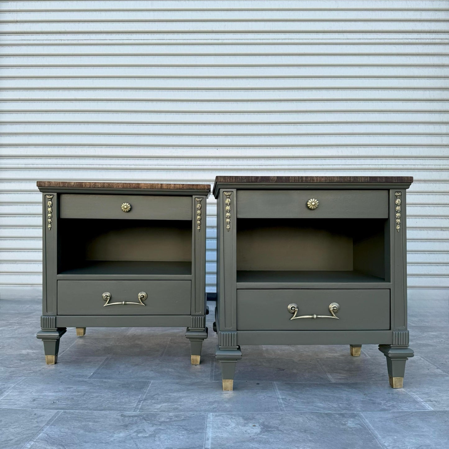 Sold Sold Sold * Do Not Purchase ** Modern Mid Century MCM French Deep Green Solid Wood set of 2 Night Stands End Table Side
