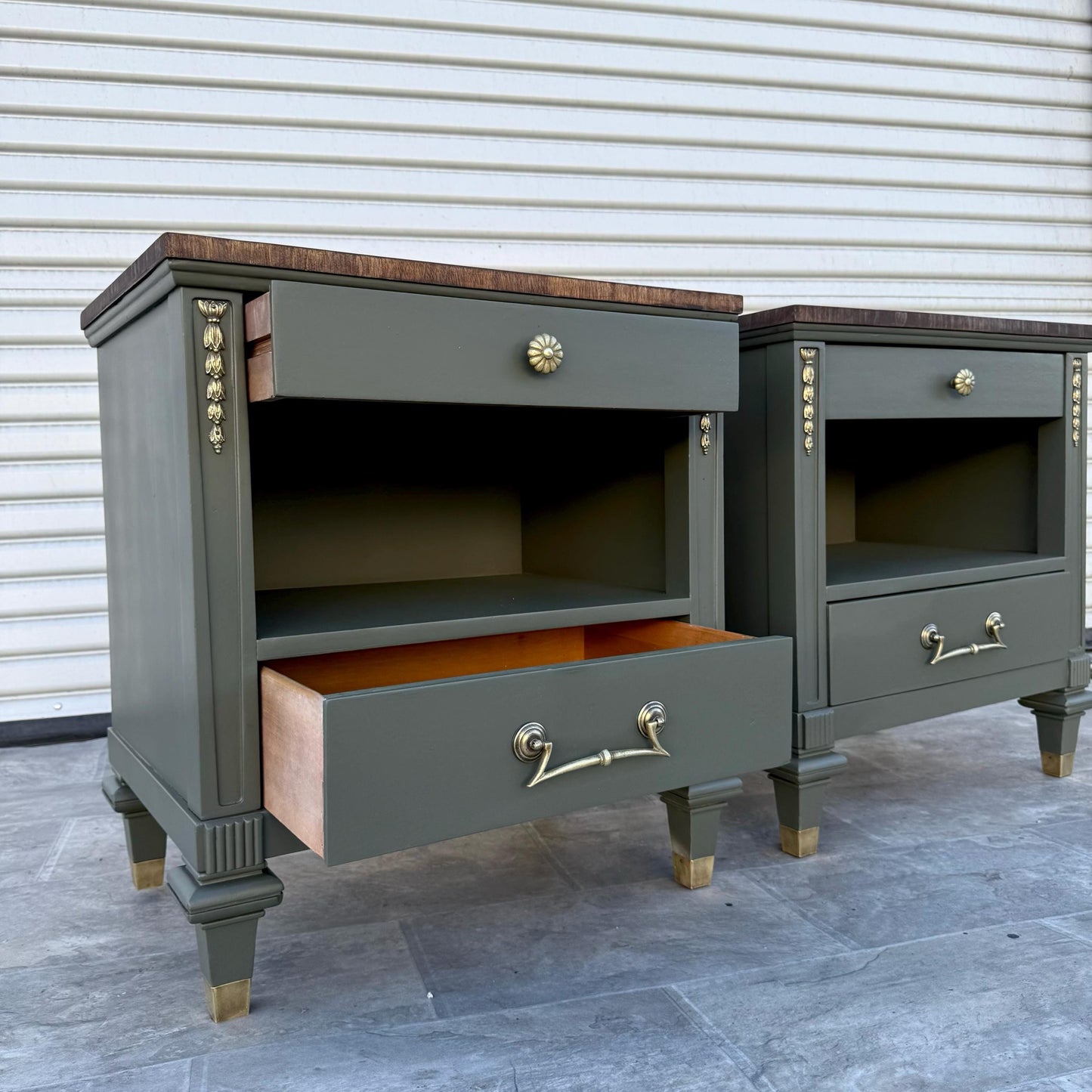Sold Sold Sold * Do Not Purchase ** Modern Mid Century MCM French Deep Green Solid Wood set of 2 Night Stands End Table Side