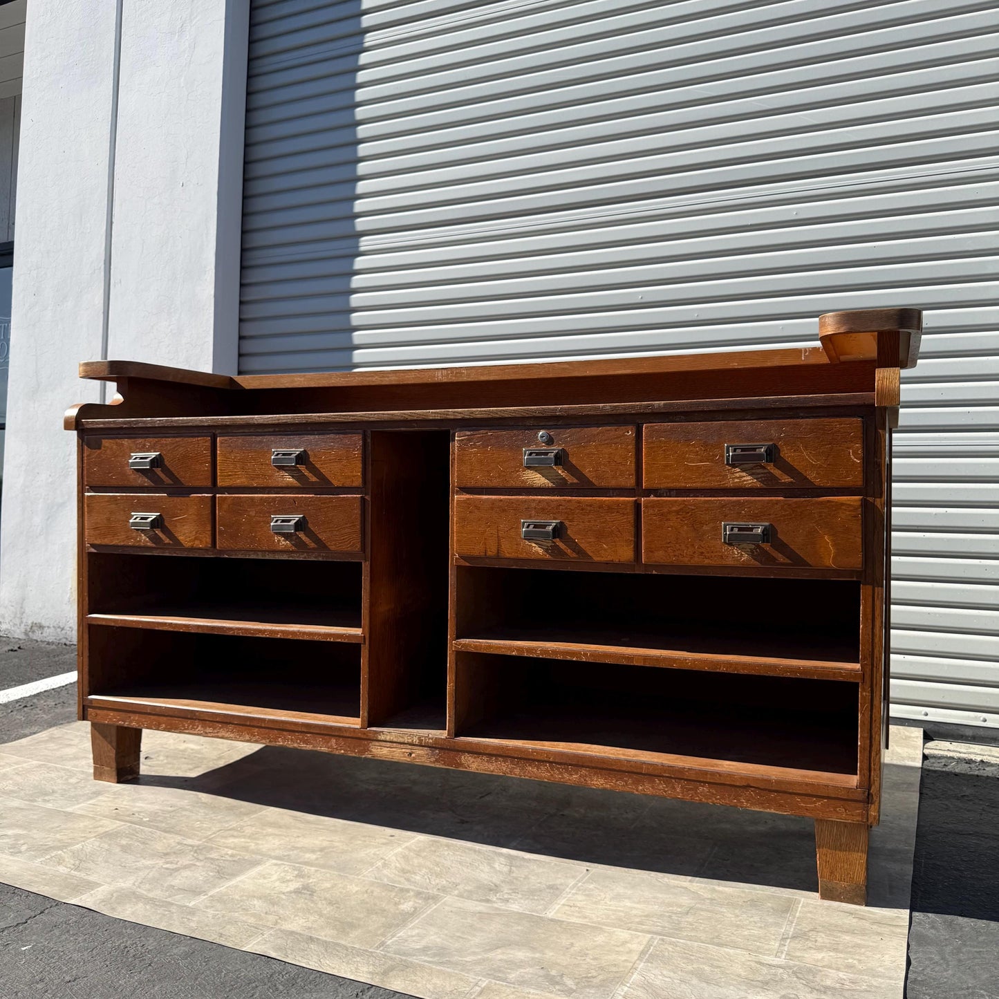 Free Shipping **** Large Solid Wood Vintage Antique Hotel Reception Desk Store Front Table Display Desk Tiger Oak Mailbox Cabinet Buffet