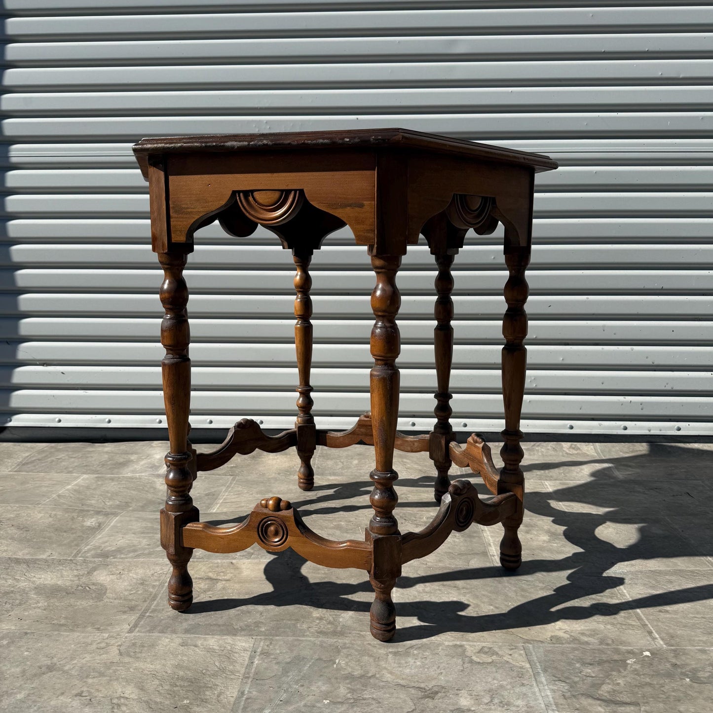 Restore/Paint Customize ** FREE SHIPPING  *** Vintage Antique 1920 Walnut wood Octagon Carved Center Side Table