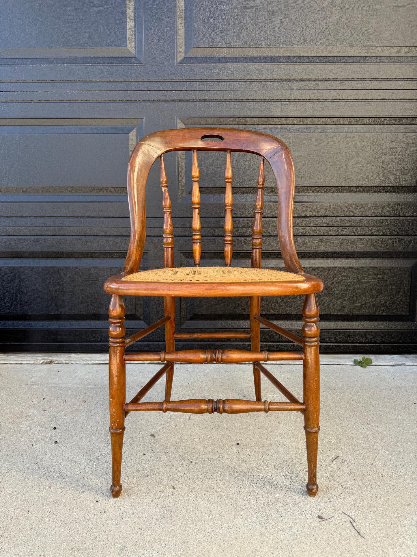 Vintage Antique 1900s Pierce Cane Wicker Solid Wood Spindle Accent Office Chair