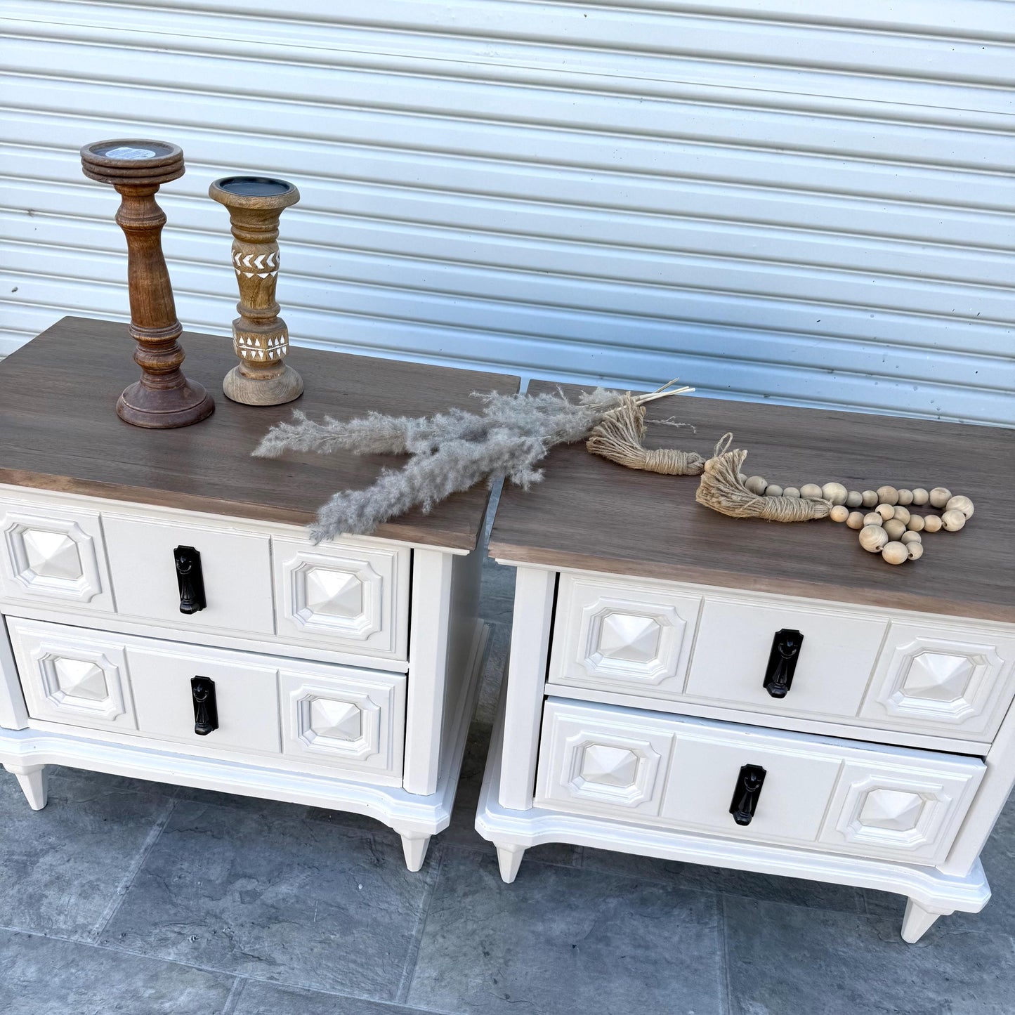 FREE SHIPPING *** Solid Wood Vintage Drexel Mid Century Modern MCM Cream Wood Set of Nightstands End tables