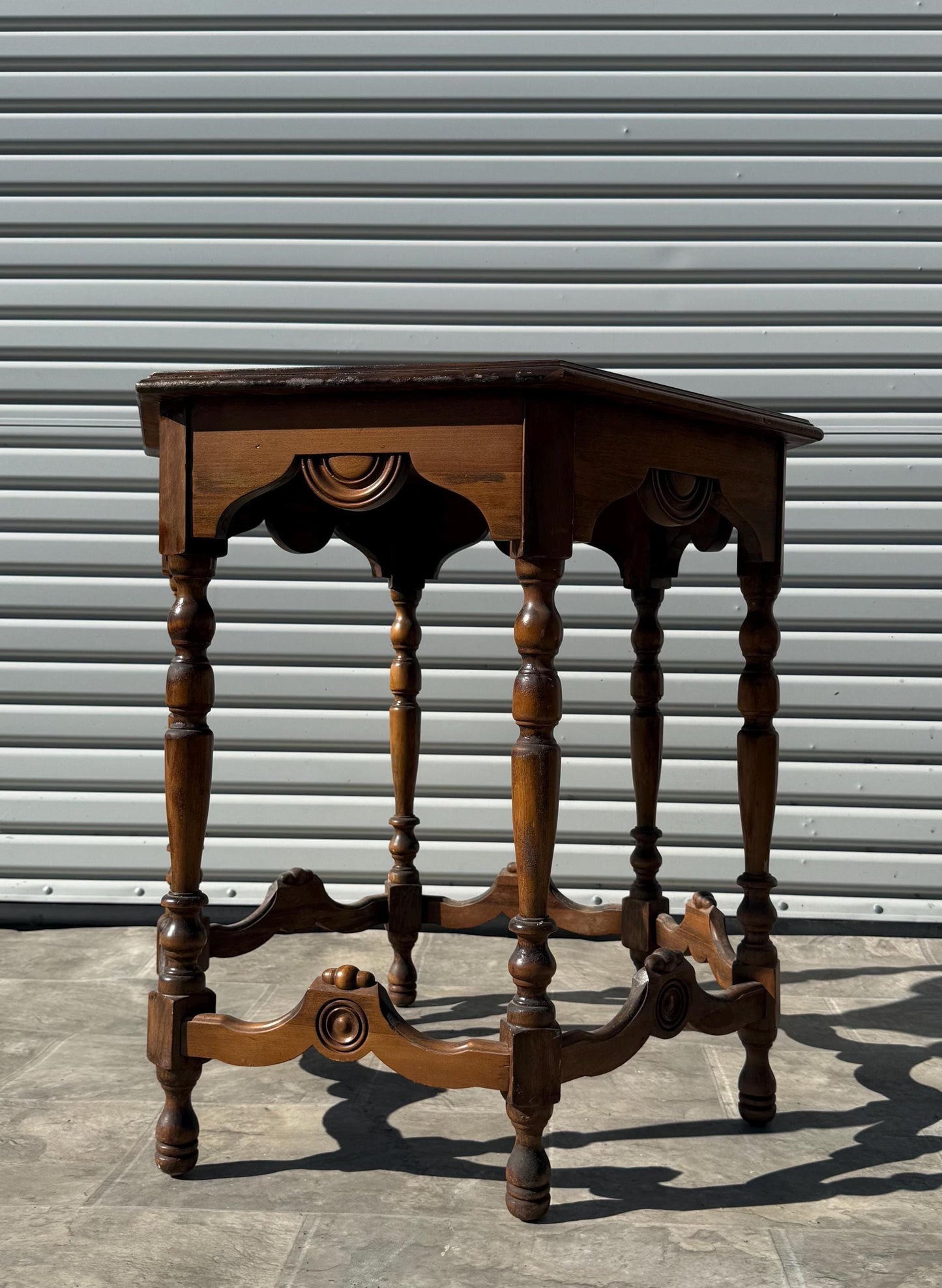 Restore/Paint Customize ** FREE SHIPPING  *** Vintage Antique 1920 Walnut wood Octagon Carved Center Side Table